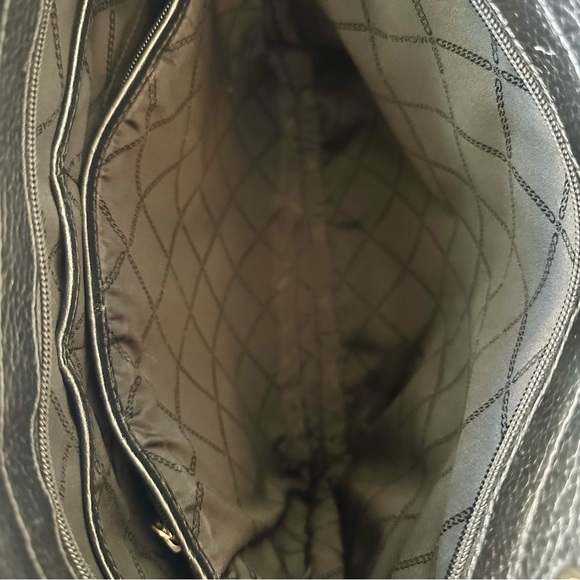 Michael Kors Bedford North South Large Black Leather Travel Tote - Picture 11 of 15